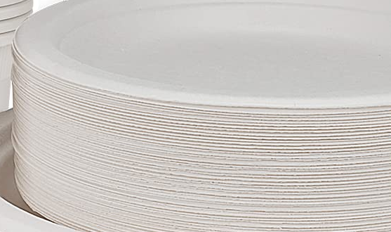 Actual product-source detail of white plate rims and stacked edges.