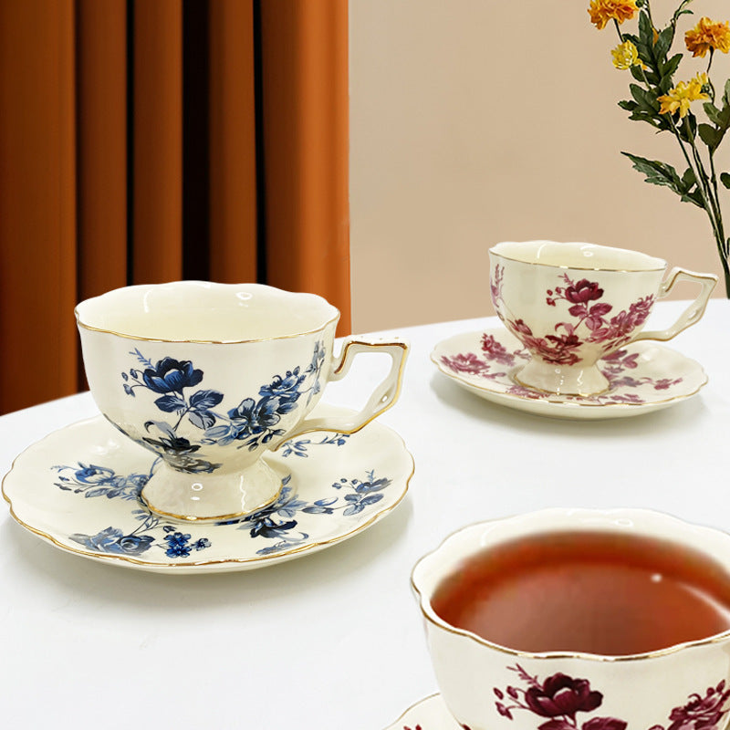 Retro Gold-Trim Ceramic Tea Cups & Saucers Set — view 4