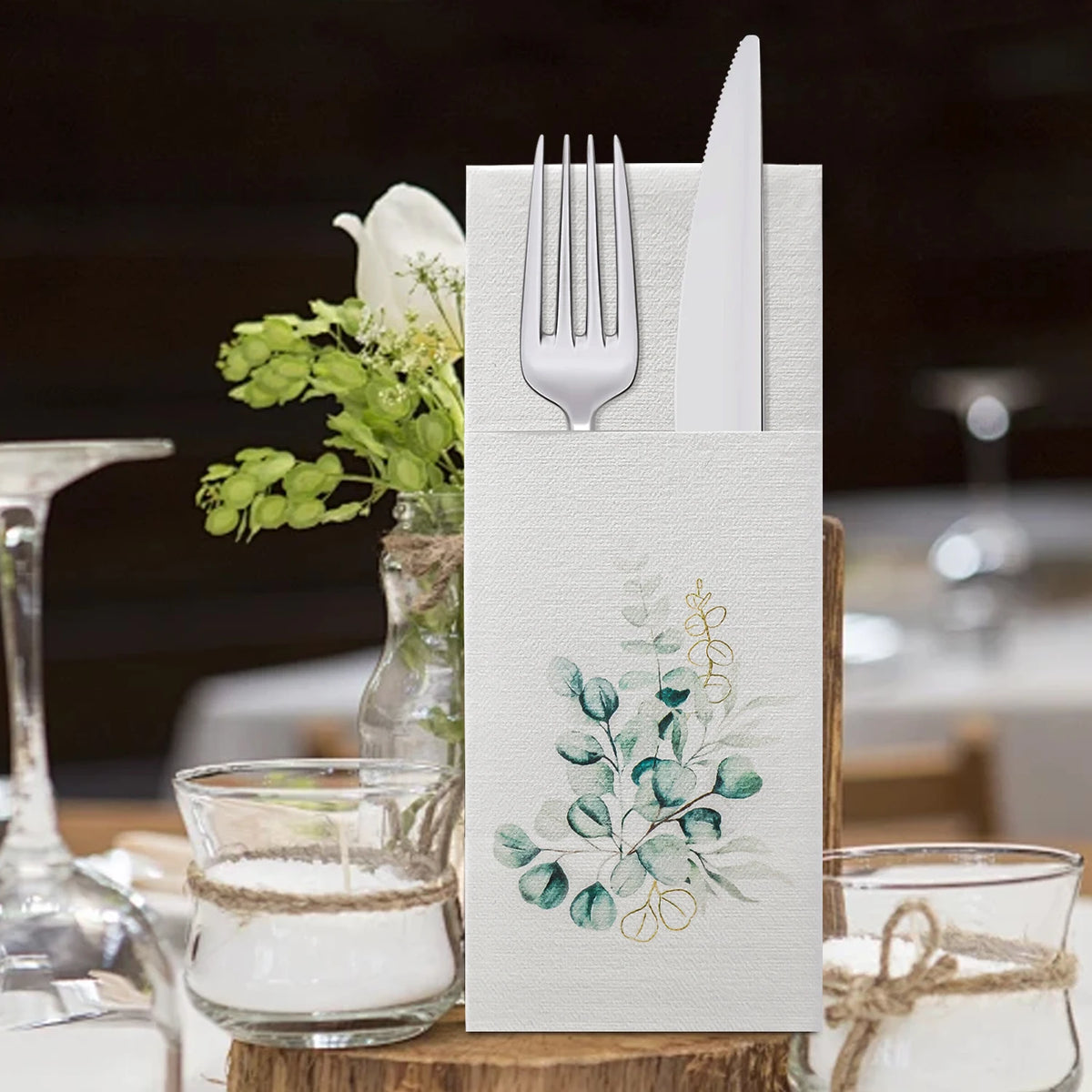 Eucalyptus Print Paper Napkins with Cutlery Pocket, 50-Pack