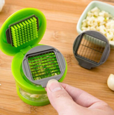 Garlic Slicer and Mincer with Storage Container