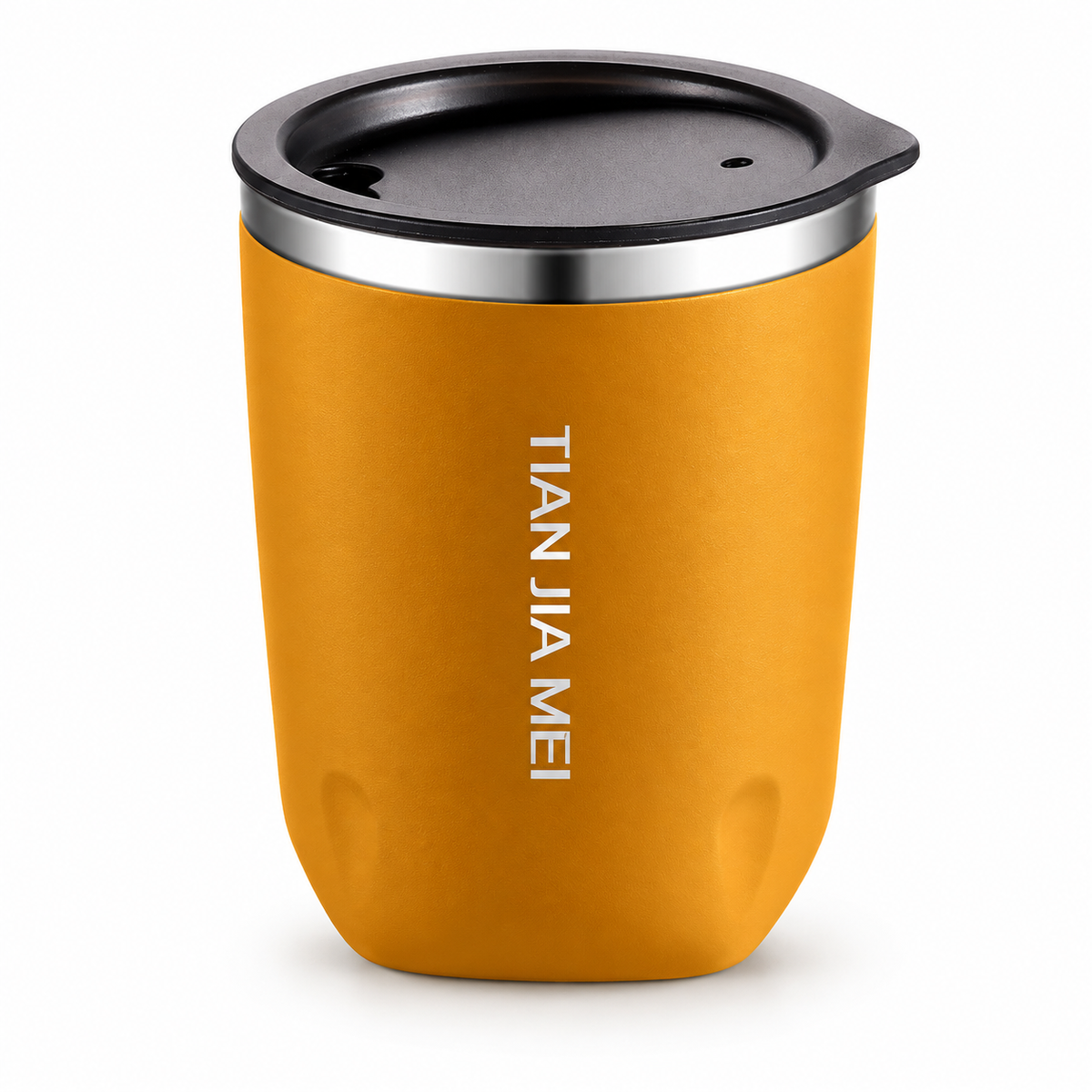 Double-wall tumbler with lid, ginger finish, on white