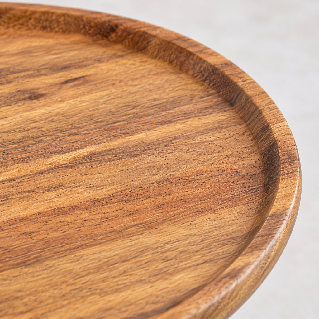 Wooden footed platter shallow rim and grain detail